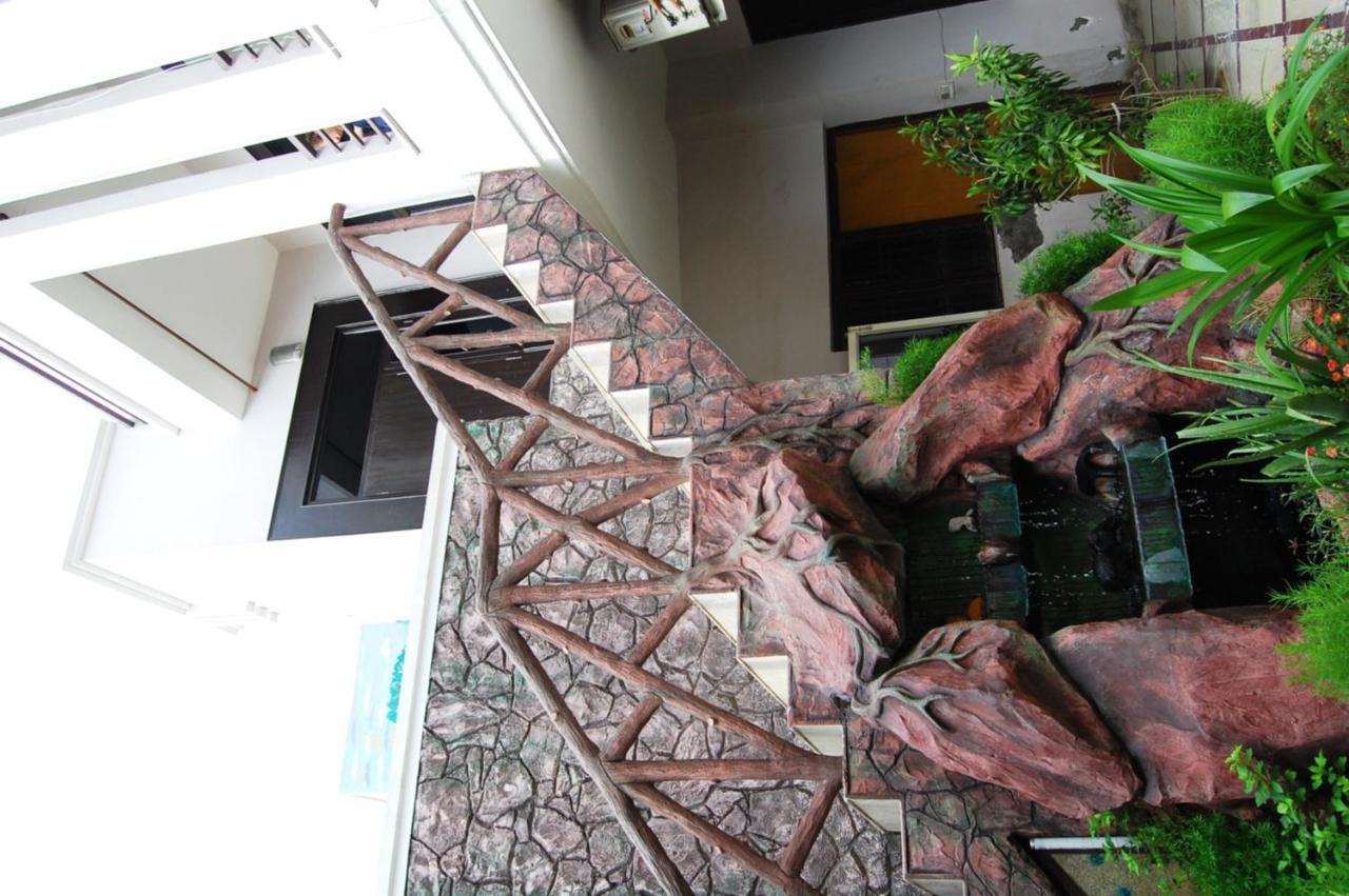 Sai Home Stay Bed & Breakfast- Near Tajmahal アーグラ エクステリア 写真