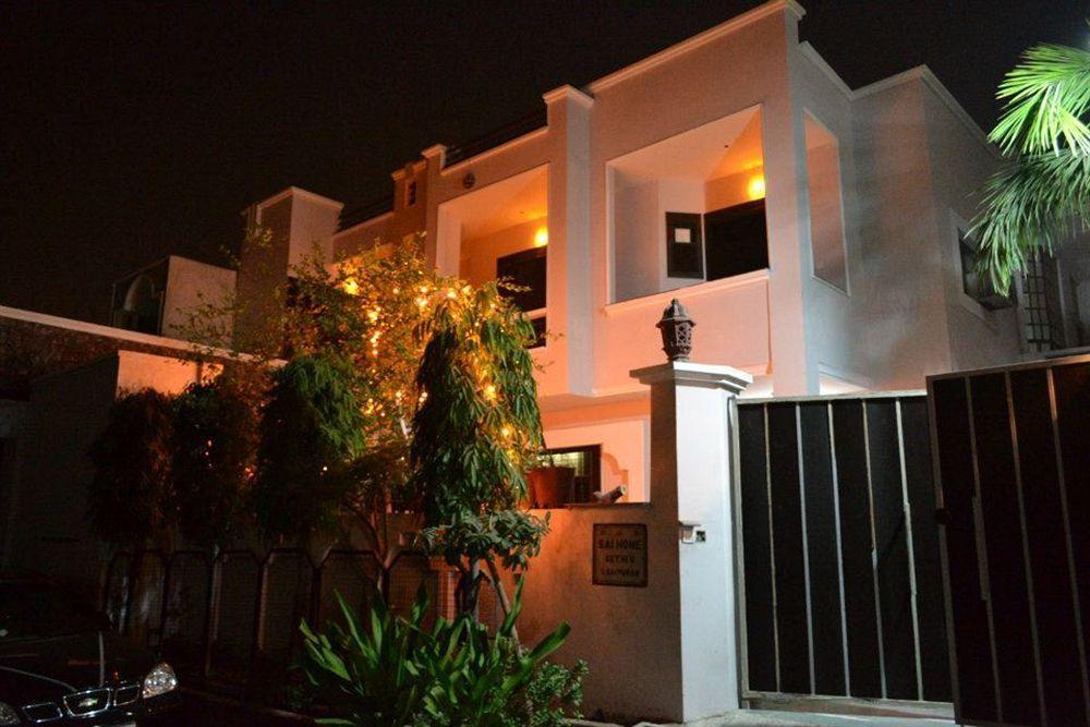 Sai Home Stay Bed & Breakfast- Near Tajmahal アーグラ エクステリア 写真