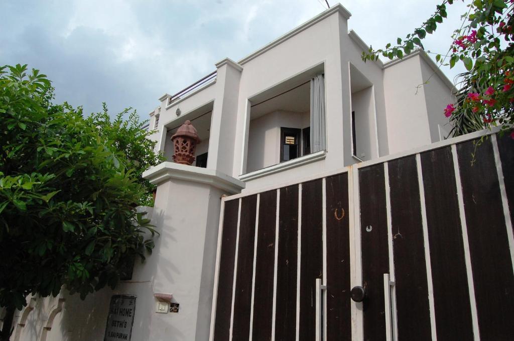 Sai Home Stay Bed & Breakfast- Near Tajmahal アーグラ エクステリア 写真